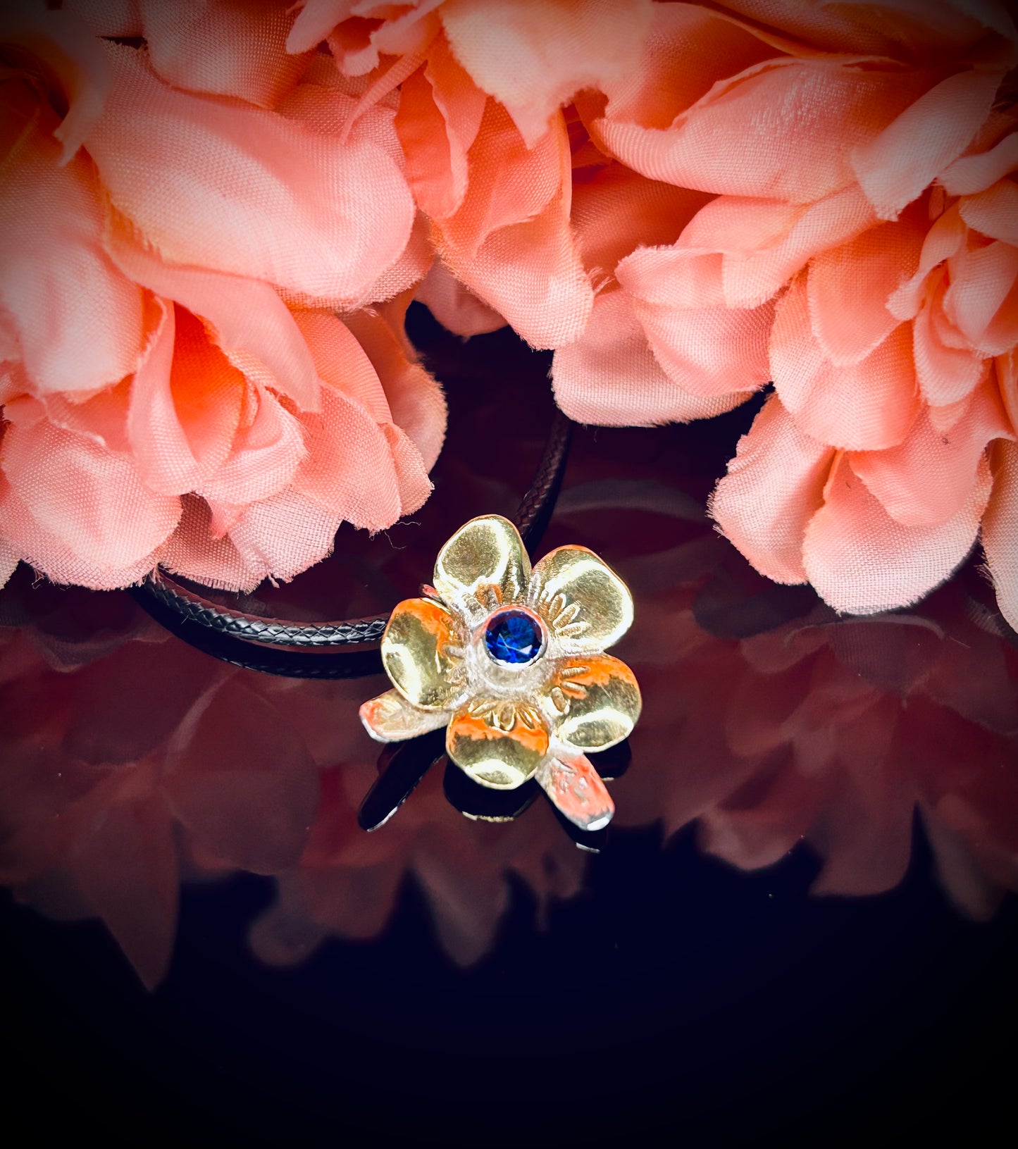Nugold/Silver Blossom Pendant