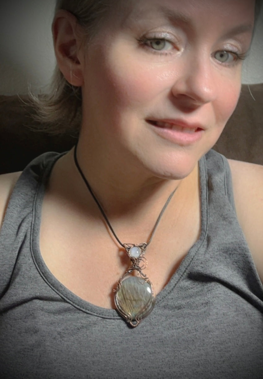 Copper Round Labradorite & Rainbow Moonstone Pendant
