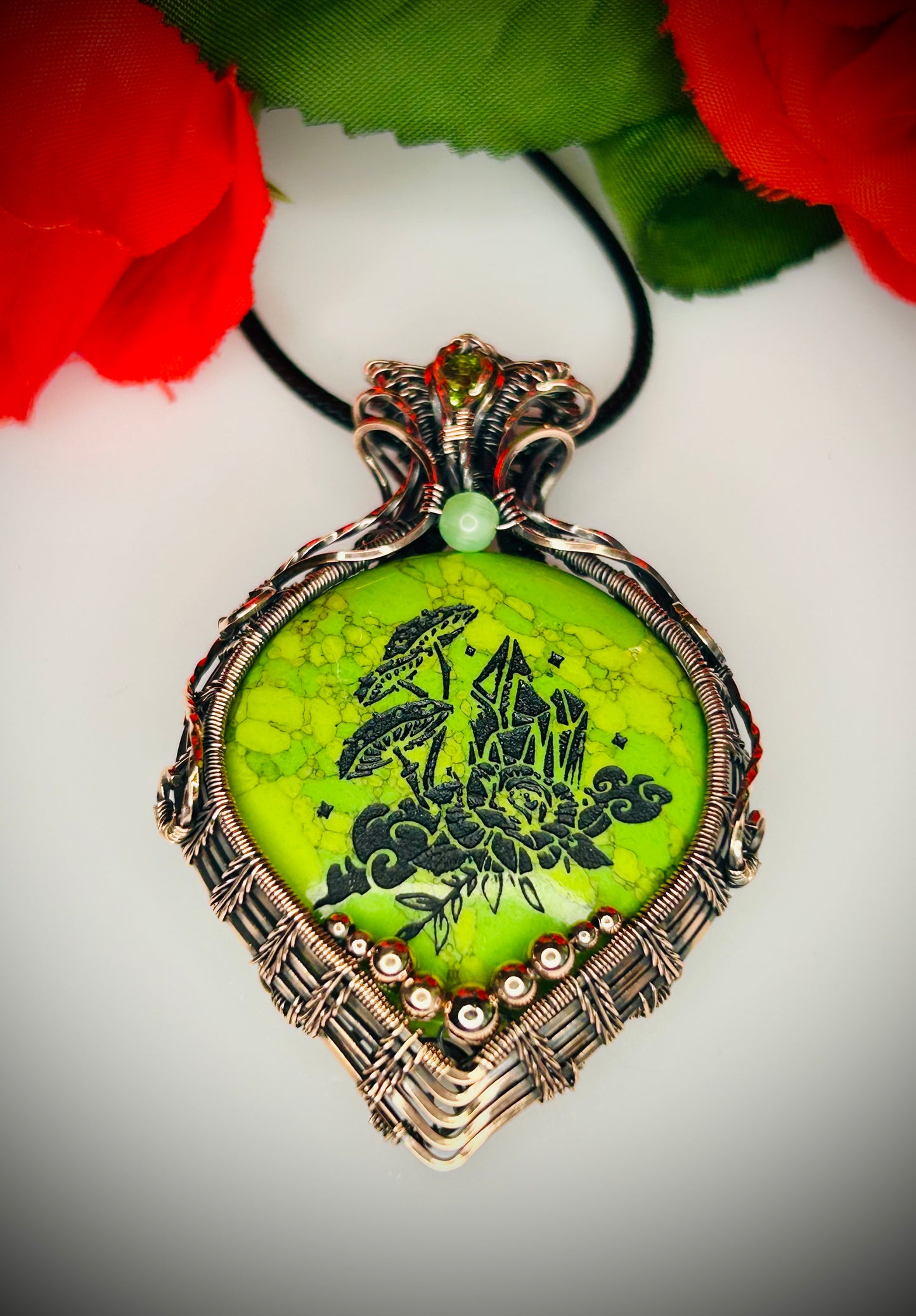 Etched Dyed Howlite Pendant