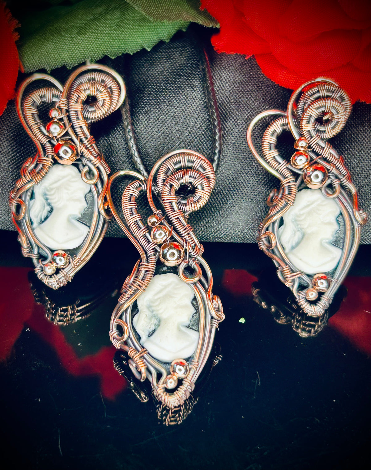 Cameo Jewelry Set