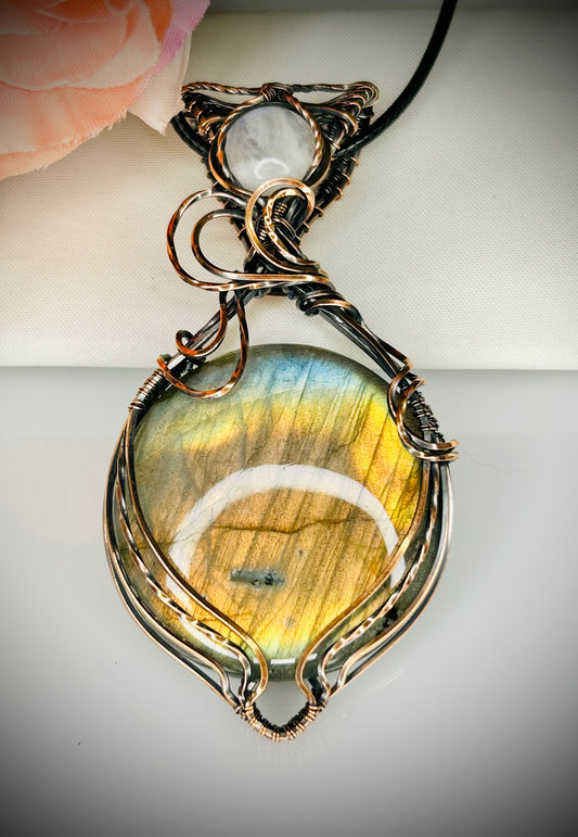 Copper Round Labradorite & Rainbow Moonstone Pendant