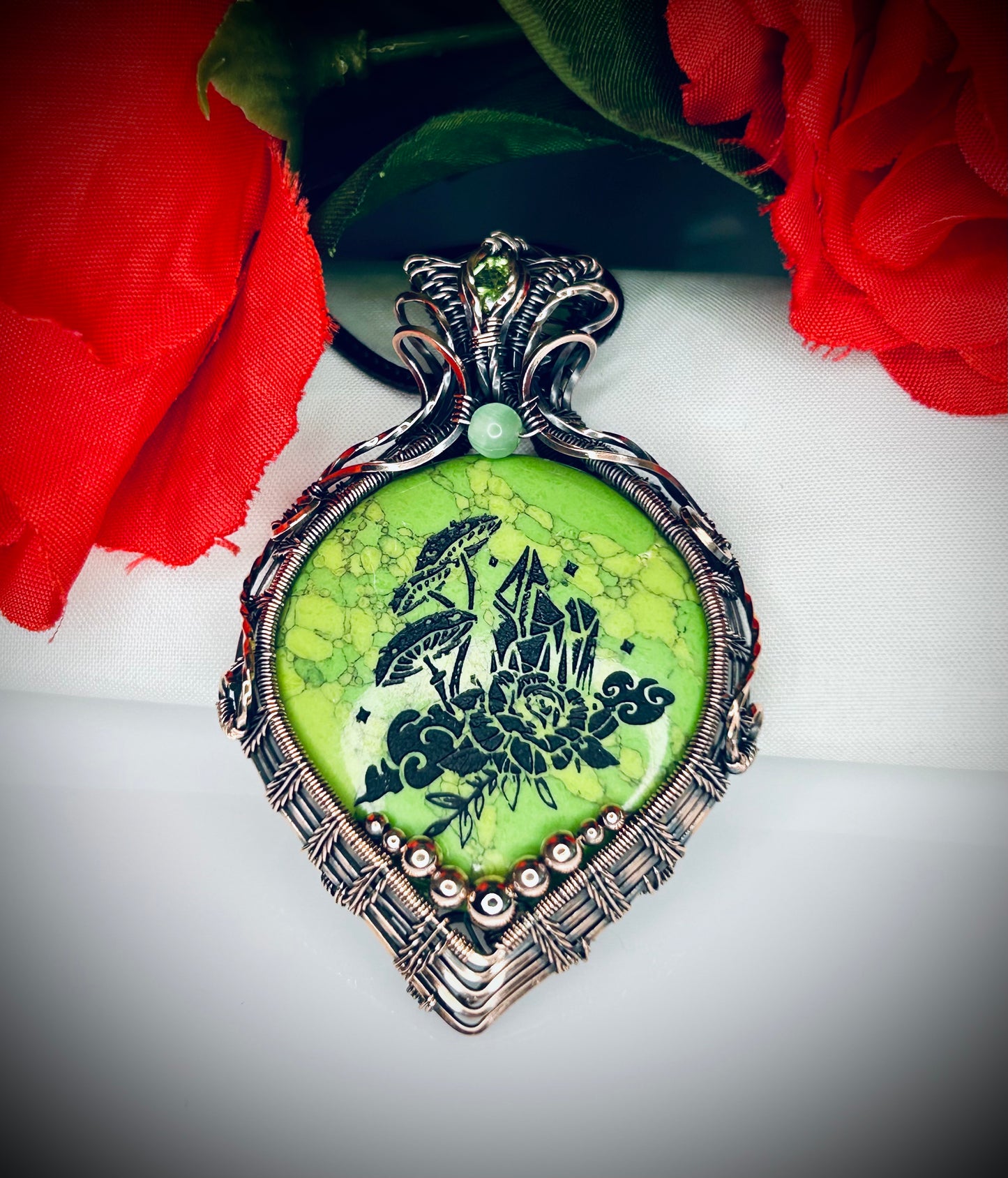 Etched Dyed Howlite Pendant