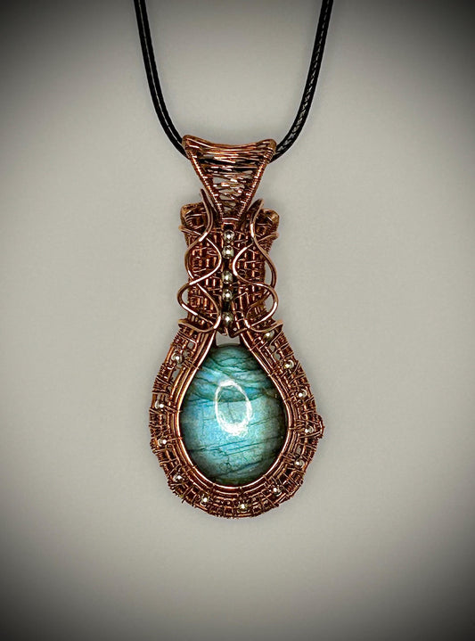 Copper Beaded Weave Labradorite Pendant
