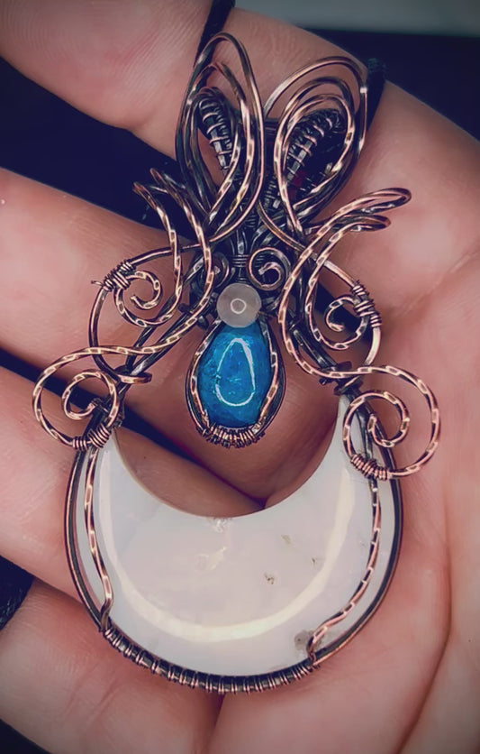 Druzy Snow Agate & Apatite Pendant