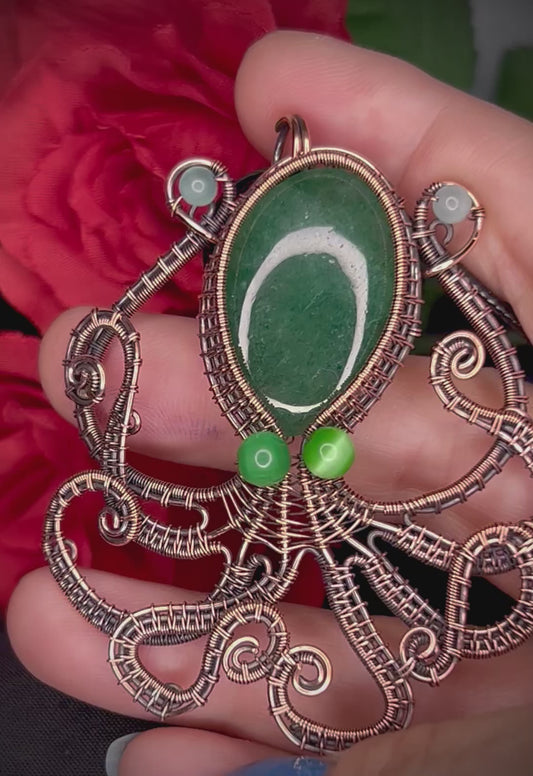 Green Strawberry Quartz & Cat’s Eye Octopus Pendant